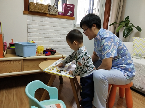 怎樣找一個高端保姆阿姨?(高端保姆都具有這幾個特點)