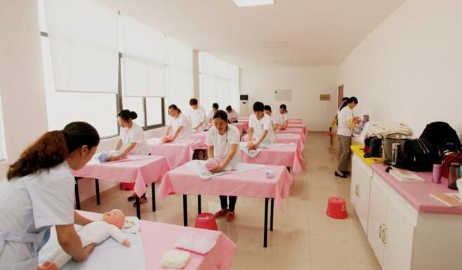 月嫂培訓有哪些吸引力？